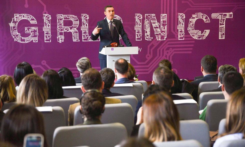 21742203 10214940395361320 720690232 o