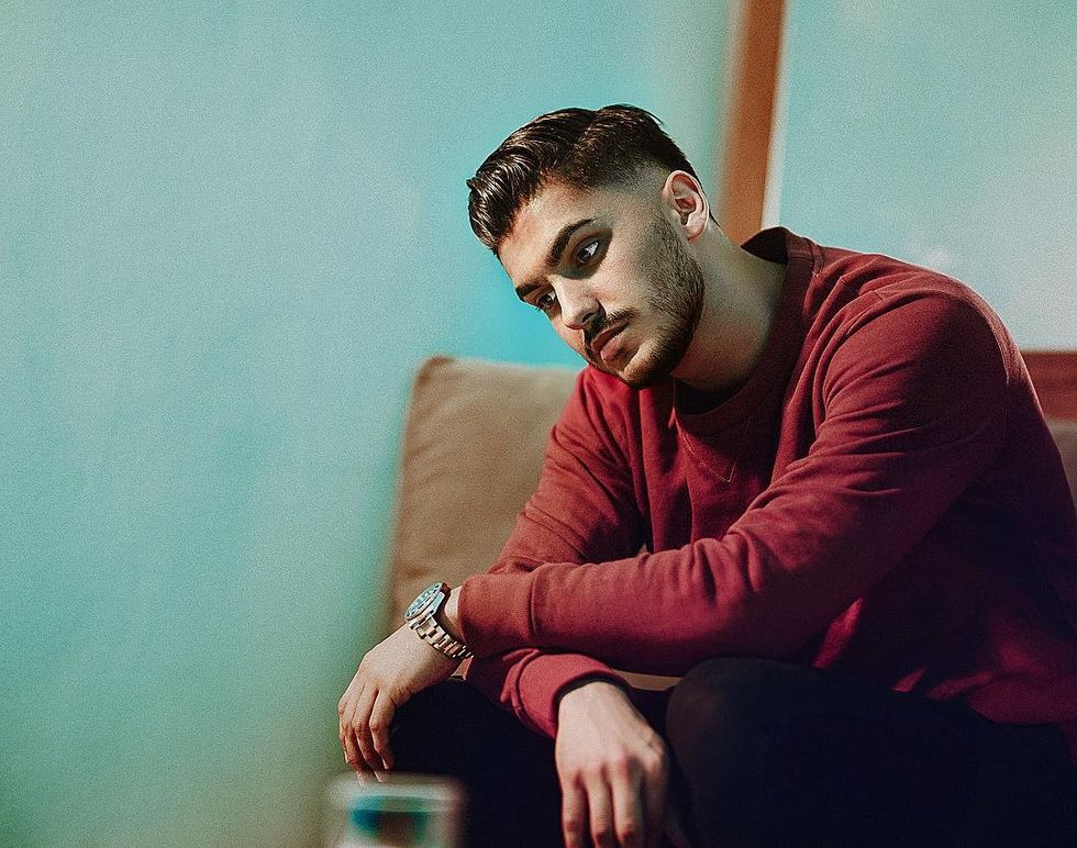 22069940 434125896988851 2714797825064960000 n