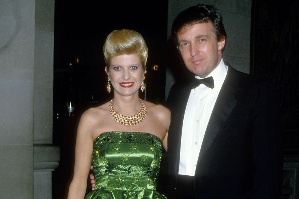 220714 ivana and donald trump se 341p 534a51