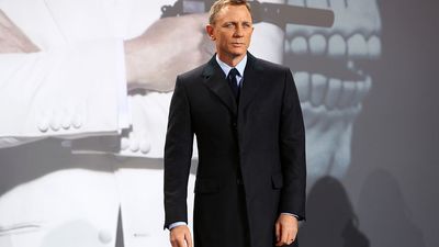 2019/04/Danielcraig007bond-e1554831694799.jpg