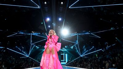 2019/11/bebe5-1-scaled-e1574351552639.jpg