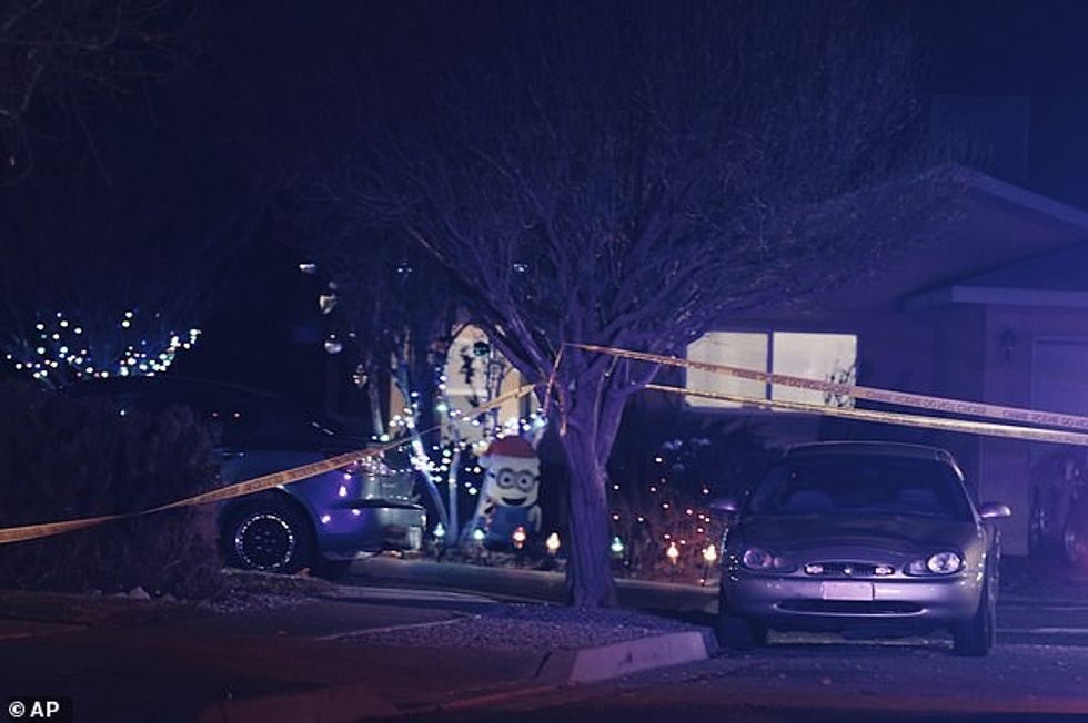 22676952 7827755 image a 10 1577365335535