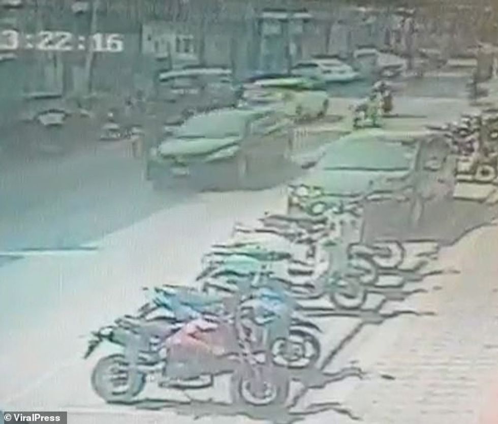 22702678 7829833 image m 11 1577439607690