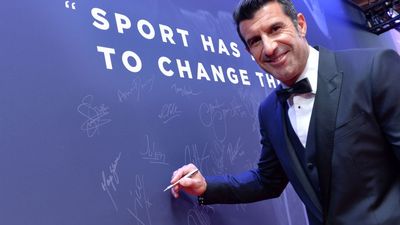2019/03/Luis-Figo-1.jpg