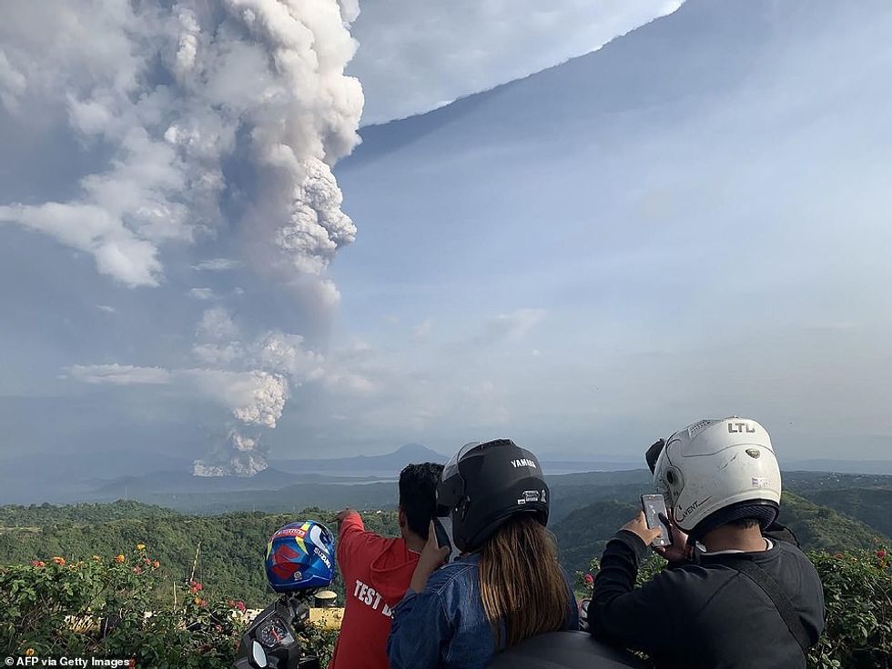 23300500 7878661 image a 55 1578834110424