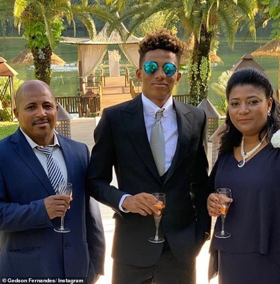 23381746 7885271 image a 16 1579004686720