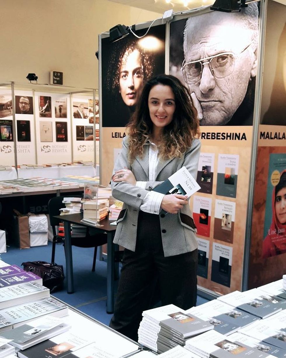 23472966 1833519543355089 8719053678418434939 n