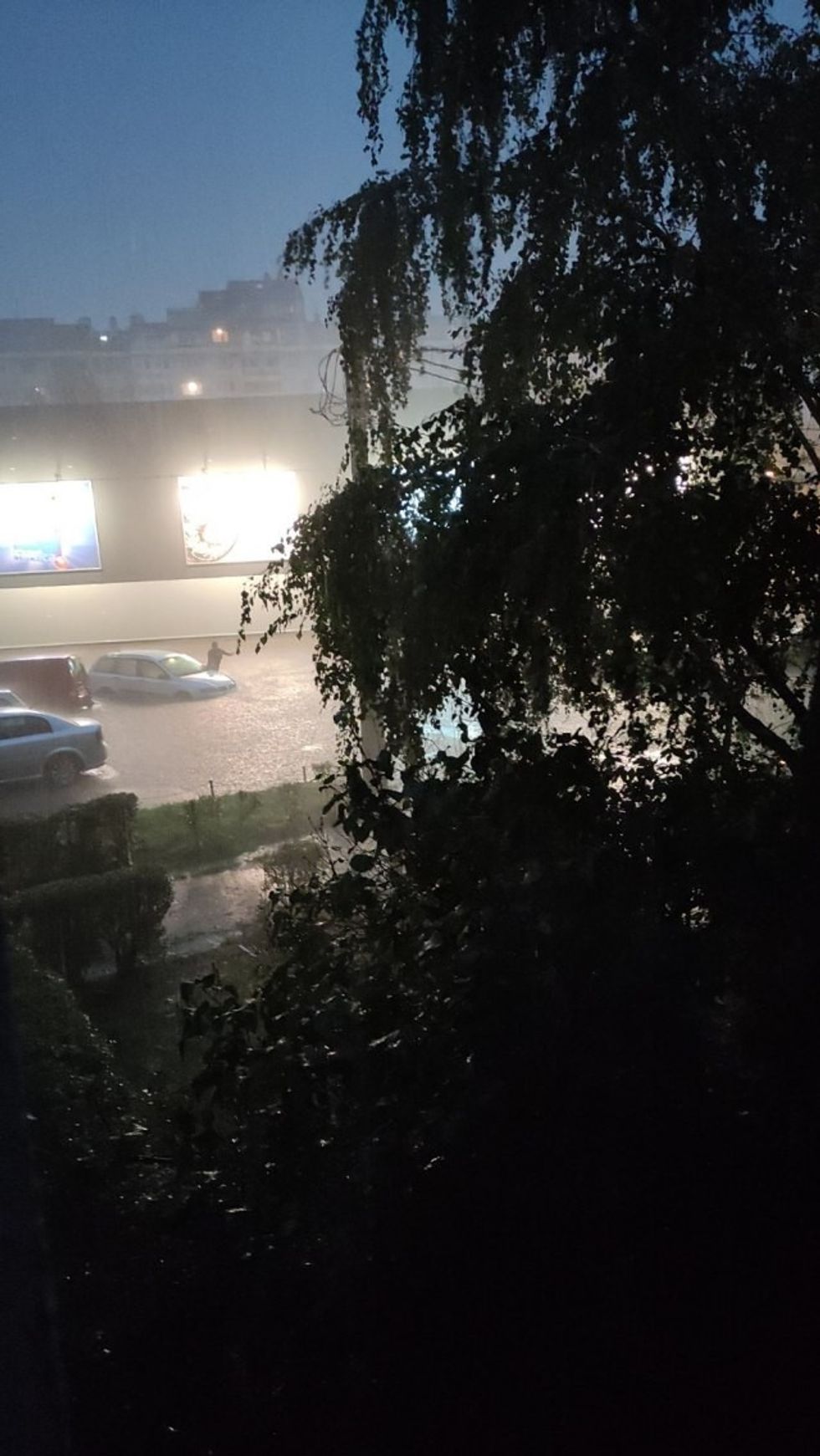 2351446762c486e608c67785562270 v4 big