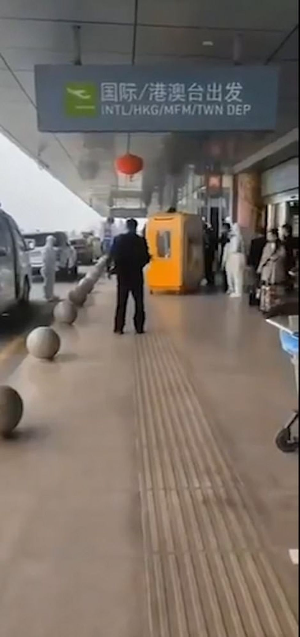23769868 7919847 Wearing a protective suit a mask and gloves the man allegedly sh a 8 1579778960979