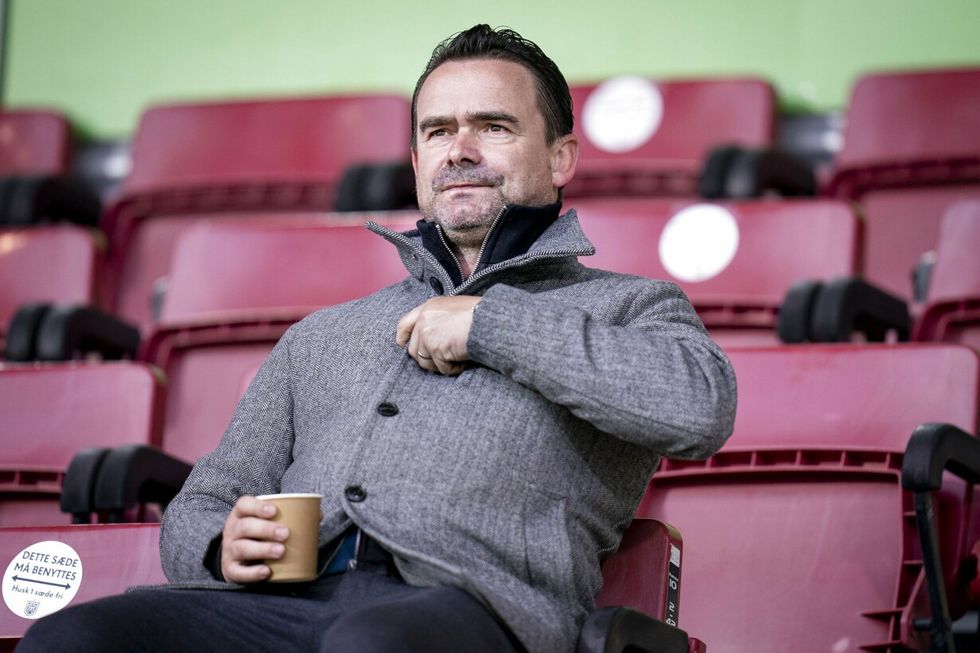 24002724 superligakampen mellem fc nord