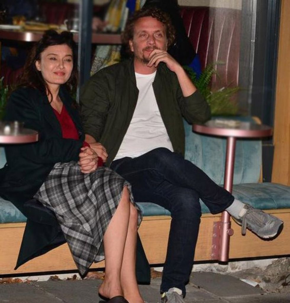 2406094 f12a9b4f7e5424a281ede096288106b4