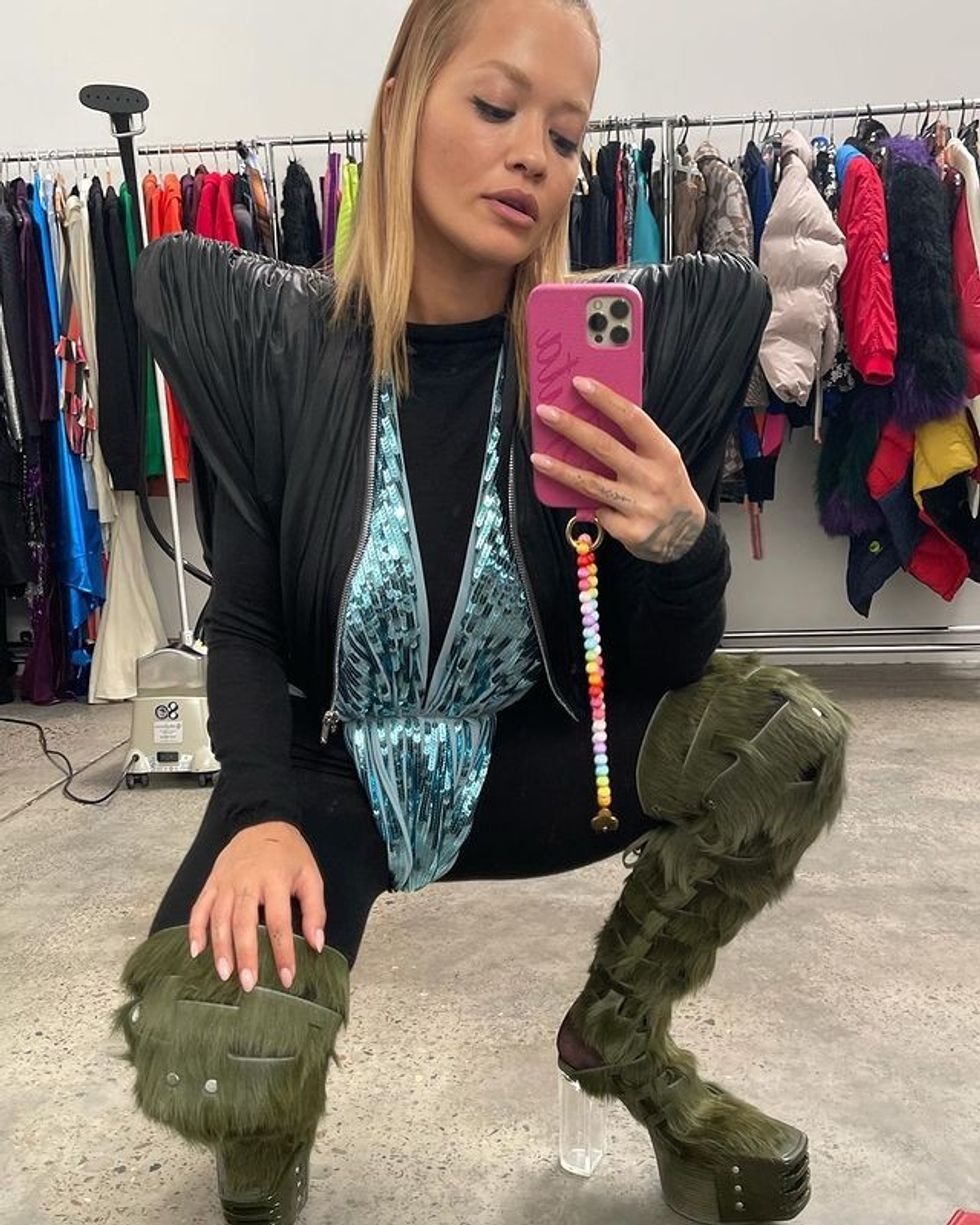 242346432 180465180875839 3030669786528350411 n