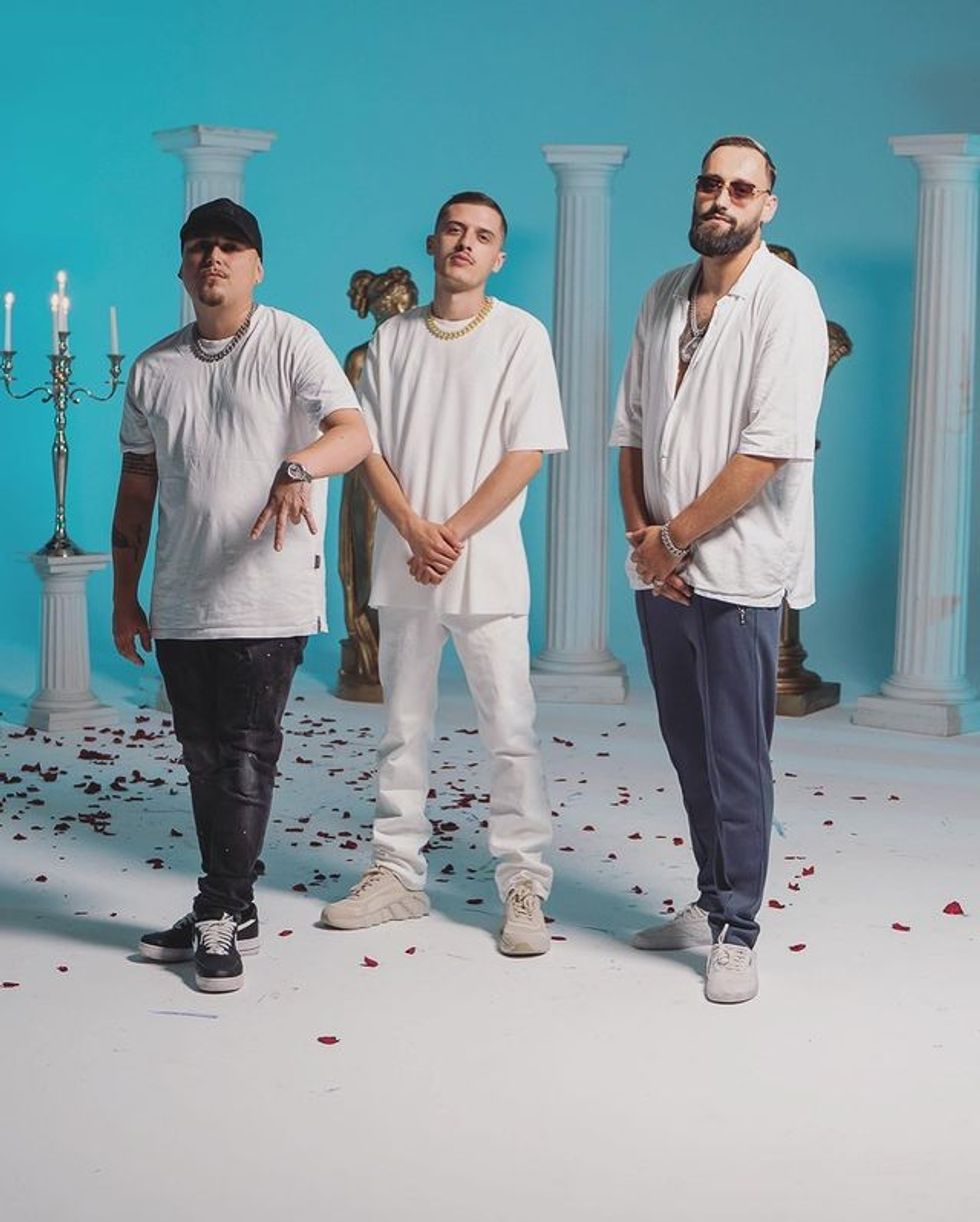 245109141 244140290957695 2341223885580395640 n