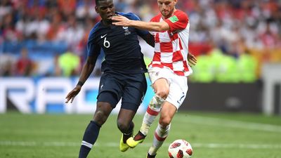 2018/07/Pogba-Rakitic-e1531677092159.jpg