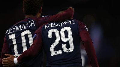 2017/11/NeymarMbappe-e1511732817158.jpg