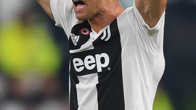 2018/11/GettyImages-1064726994-e1541626167704.jpg