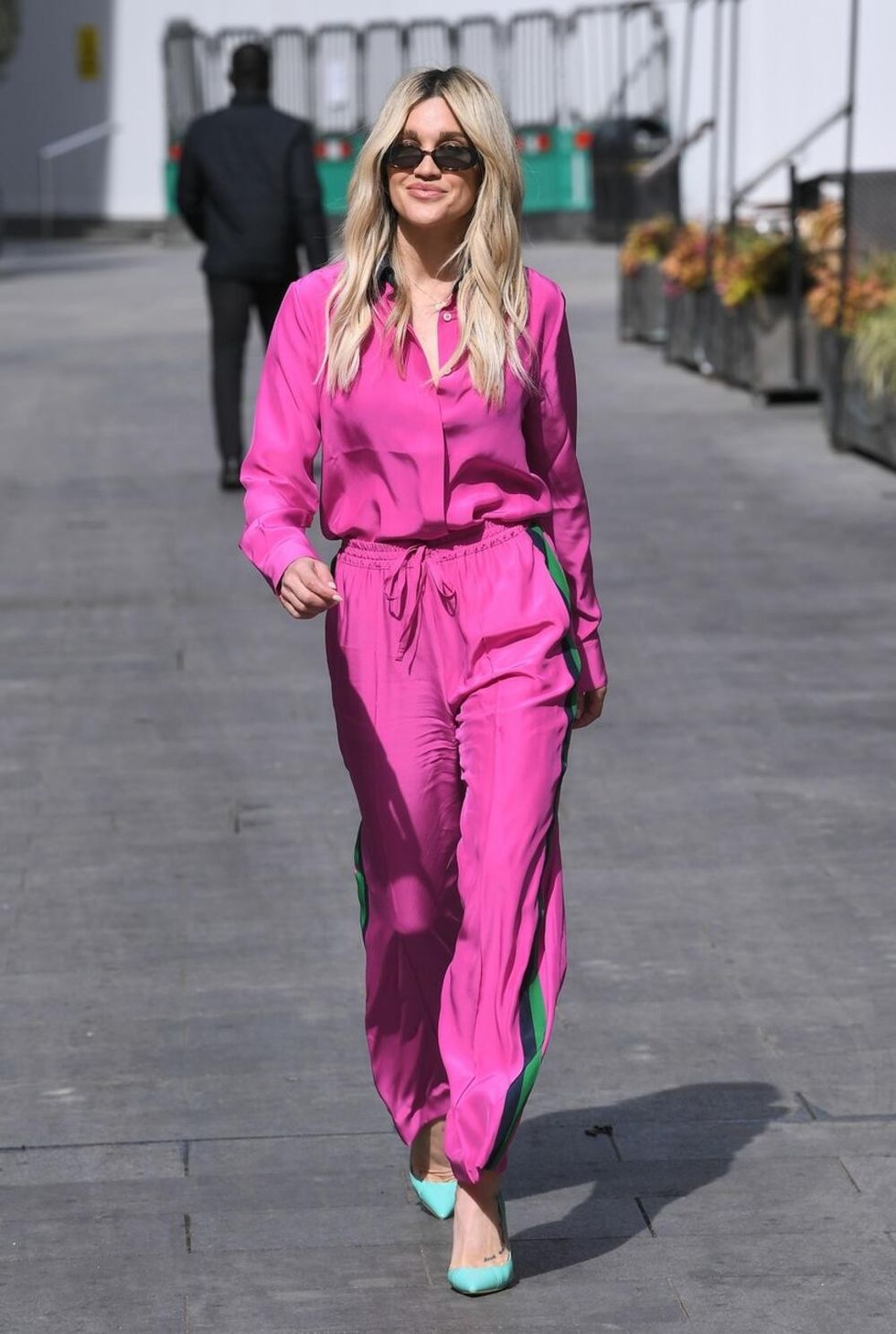 249295 esliroberts2 ff