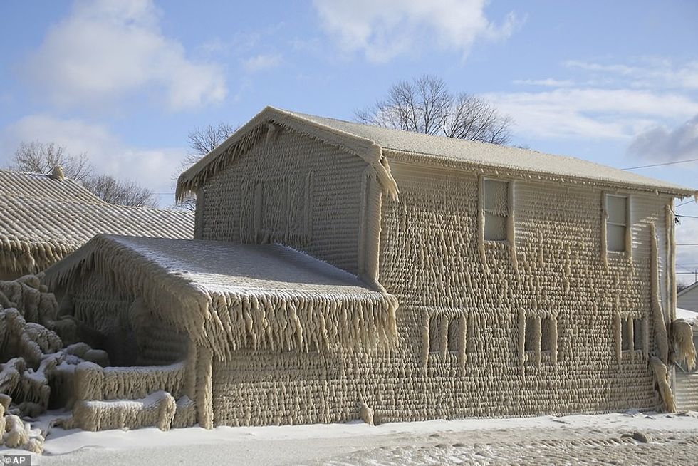 25390878 8062153 image a 15 1583072420406