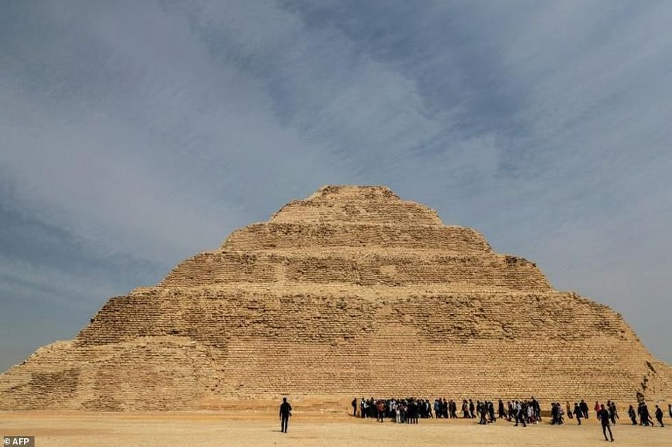 25586886 8079495 The Djoser pyramid dominates the vast Saqqara necropolis south o a 31 1583492089170