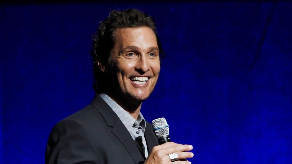 256111d9 1a18 4d41 83ee 669263067140 large AP18302621394693