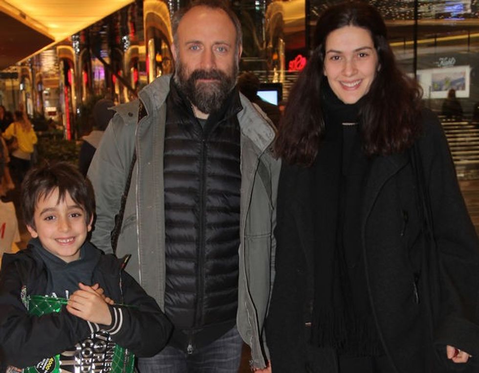 2607890 78d746c3eb50c4ca606a59451e975246