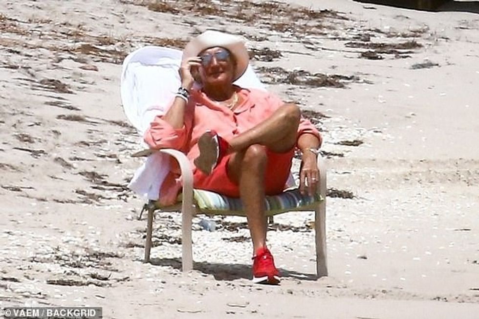 27240112 8223177 image a 19 1586983385601