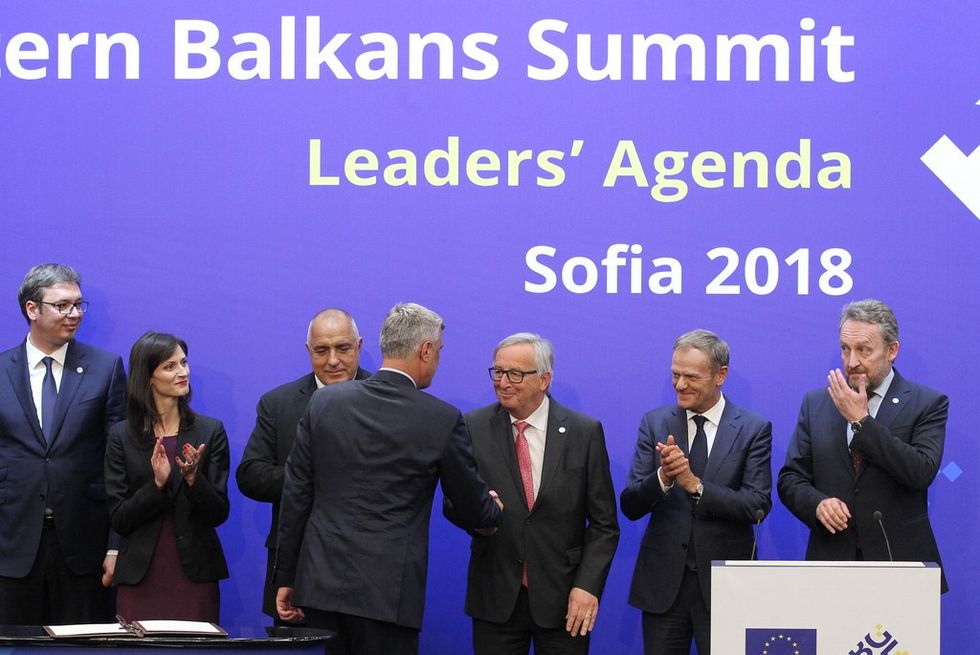 27298659037 025d47df2f b