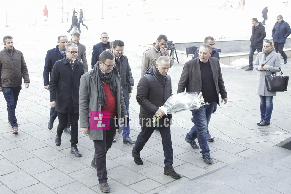 27605759 1581834158602523 1446925864 o