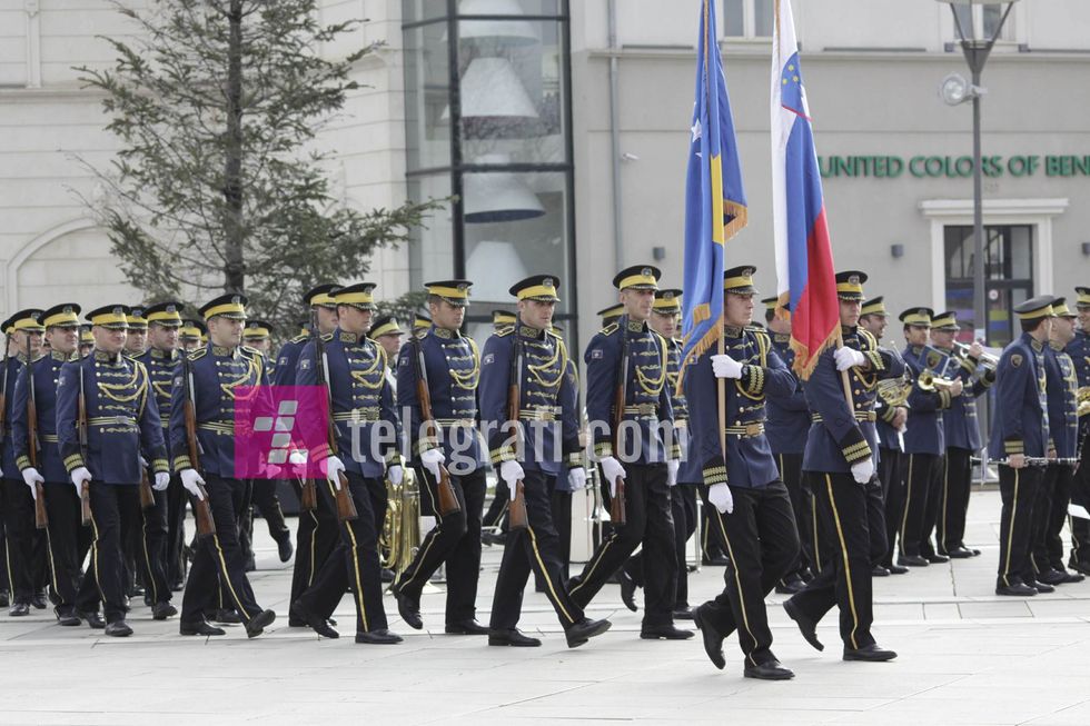 27999082 1594030540716218 1725888826 o