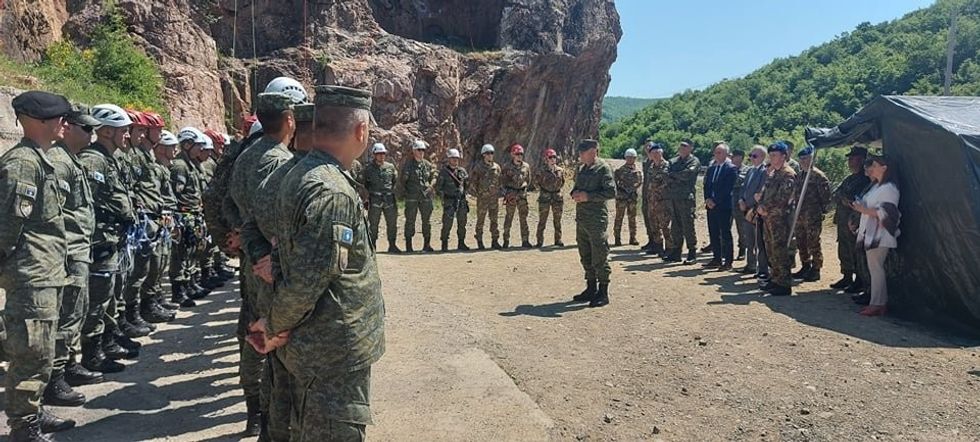 280760937 371924718293303 9037503546263547915 n