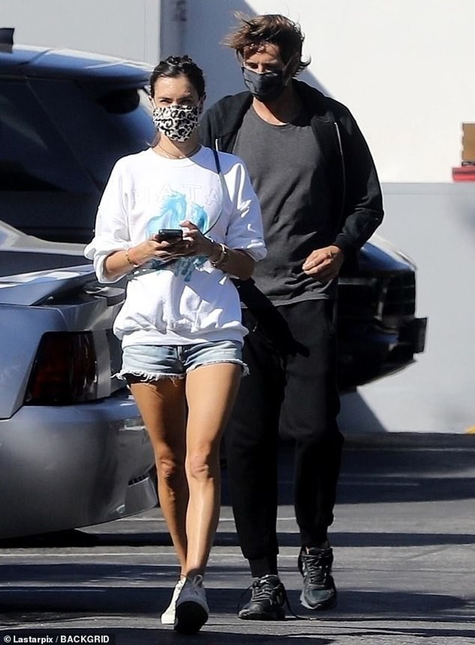 28554554 0 image m 6 1589851377766