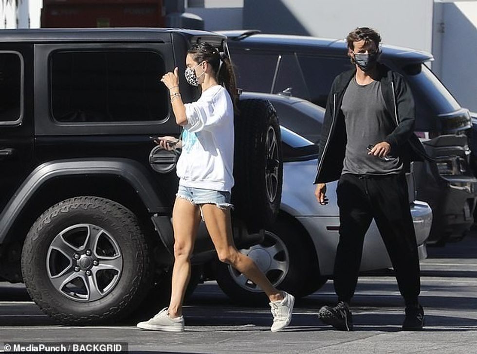 28560594 8333979 image a 24 1589865301663