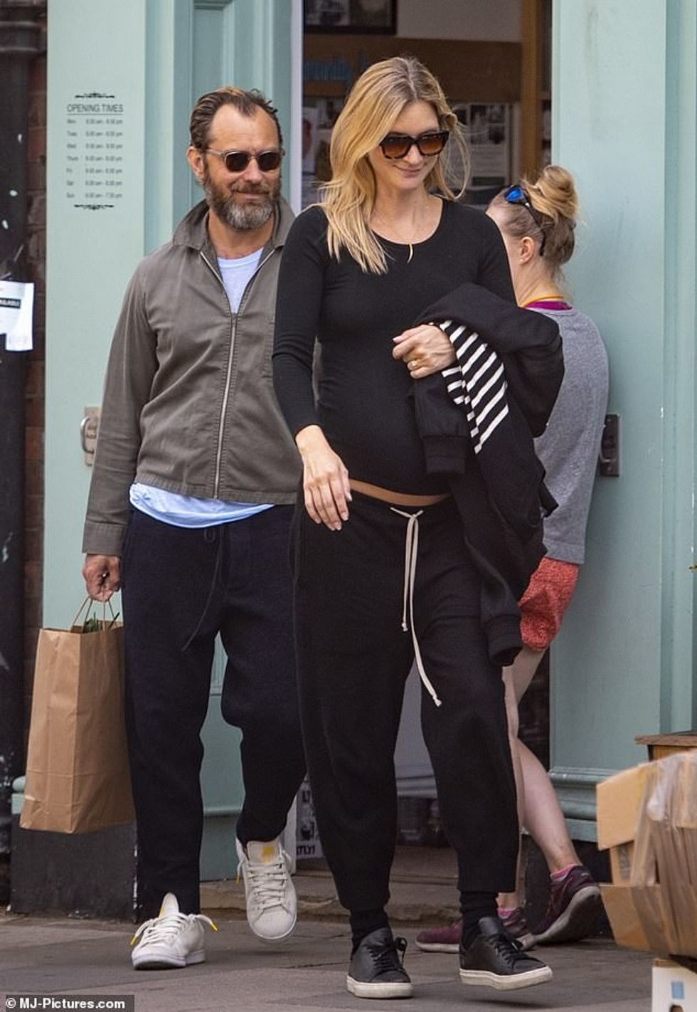 28591602 8337771 image a 40 1589921922225