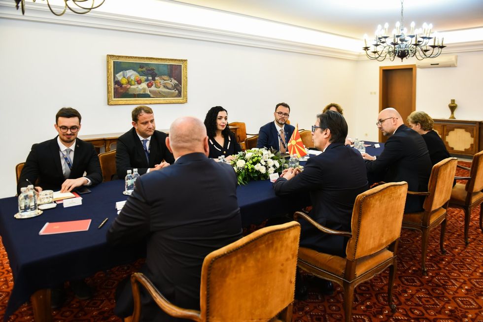 287784695 571069087710968 1071954462659788369 n