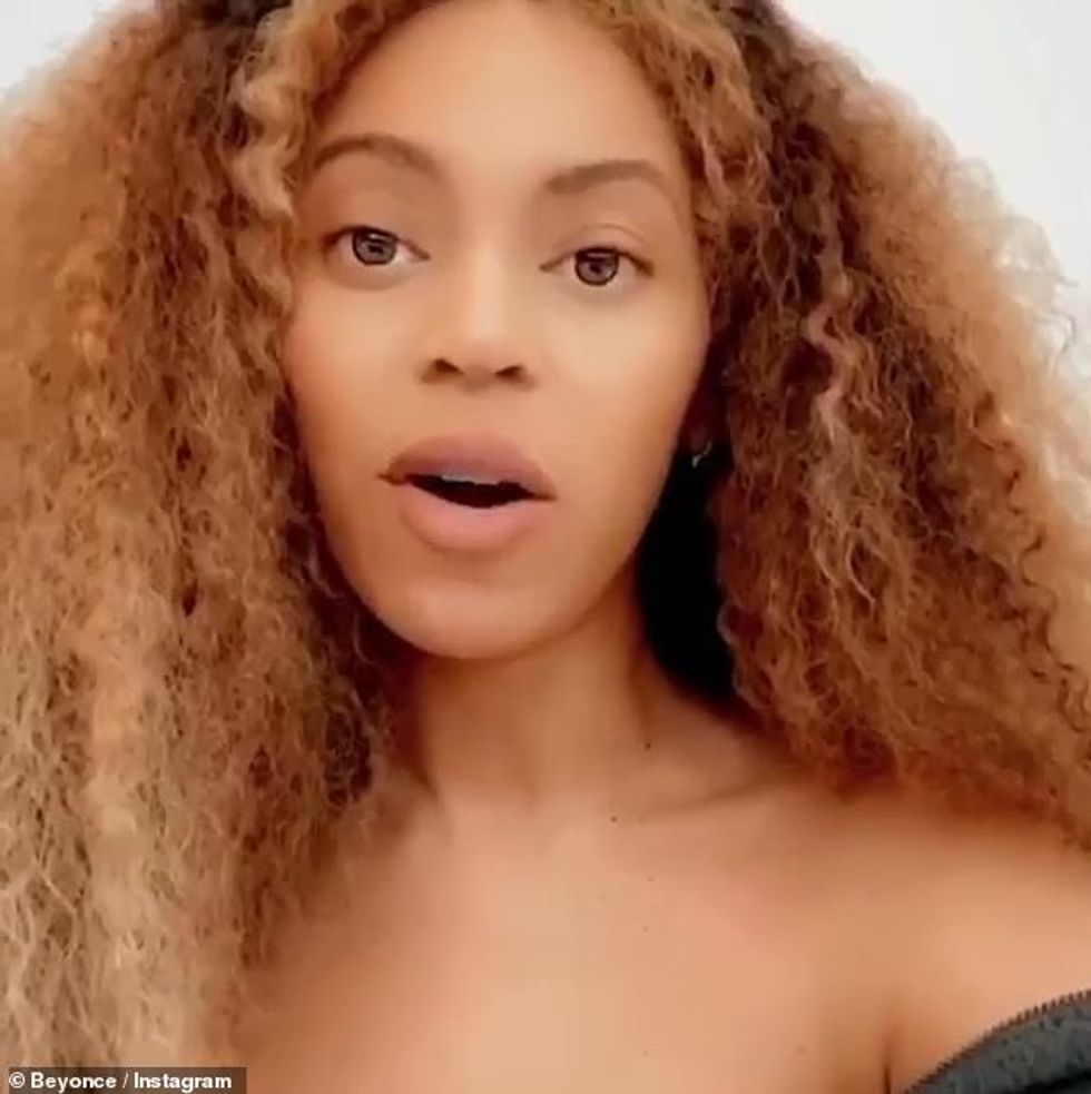 28998036 8371643 image a 11 1590812206380