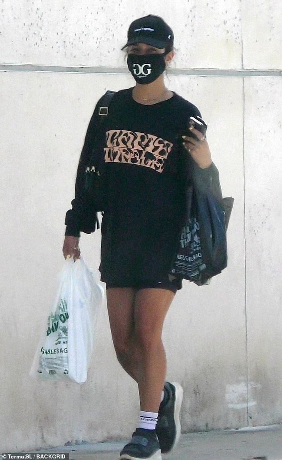 29029072 8373437 image m 10 1590898418648