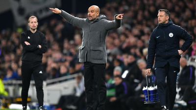 2019/04/PepGuardiolatott-2.jpg