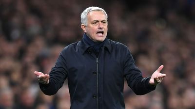 2020/01/JoseMourinhotott-1.jpg