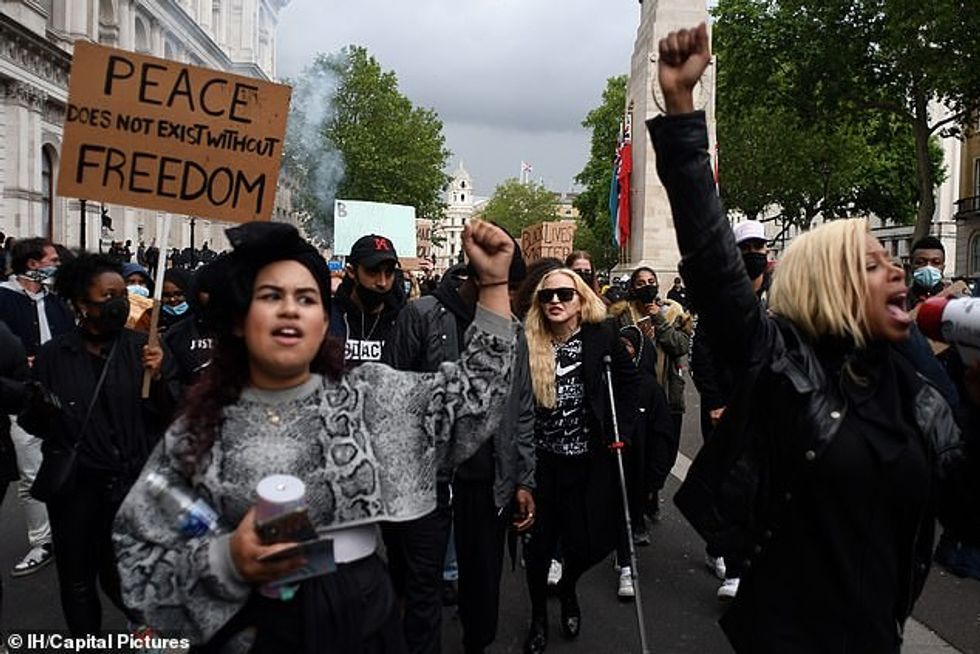 29311786 8394869 image a 59 1591485463244