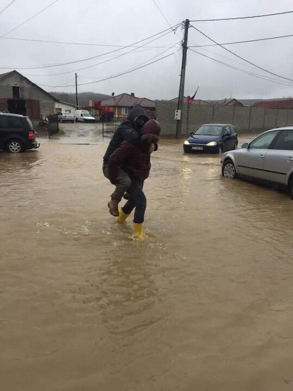 29342877 1276607142469950 370646224421781504 n