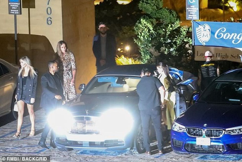 29476908 8409565 Squad Caitlyn and Sophie were also seen leaving at the same time a 9 1591861828598
