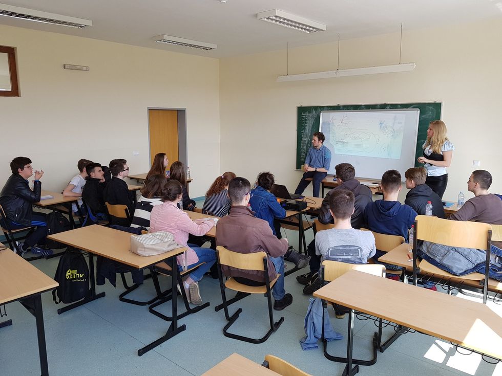 29663143 702689799855480 63886099599889685 o