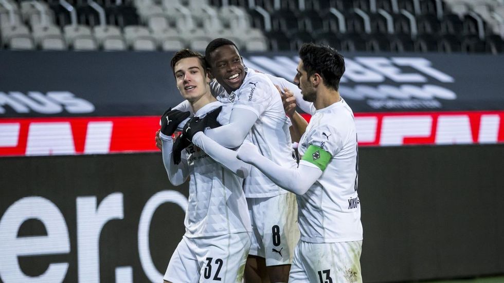 2967612 60908168 2560 1440