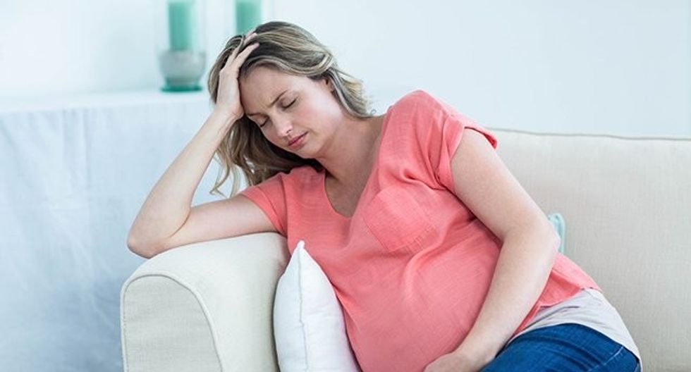 296834177f4356142e146a56d44d5c38c341f922 unhappy woman pregnant