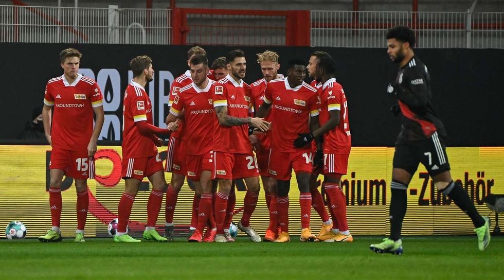 297ff6a9a535280c53b3fff920ed5d92o2