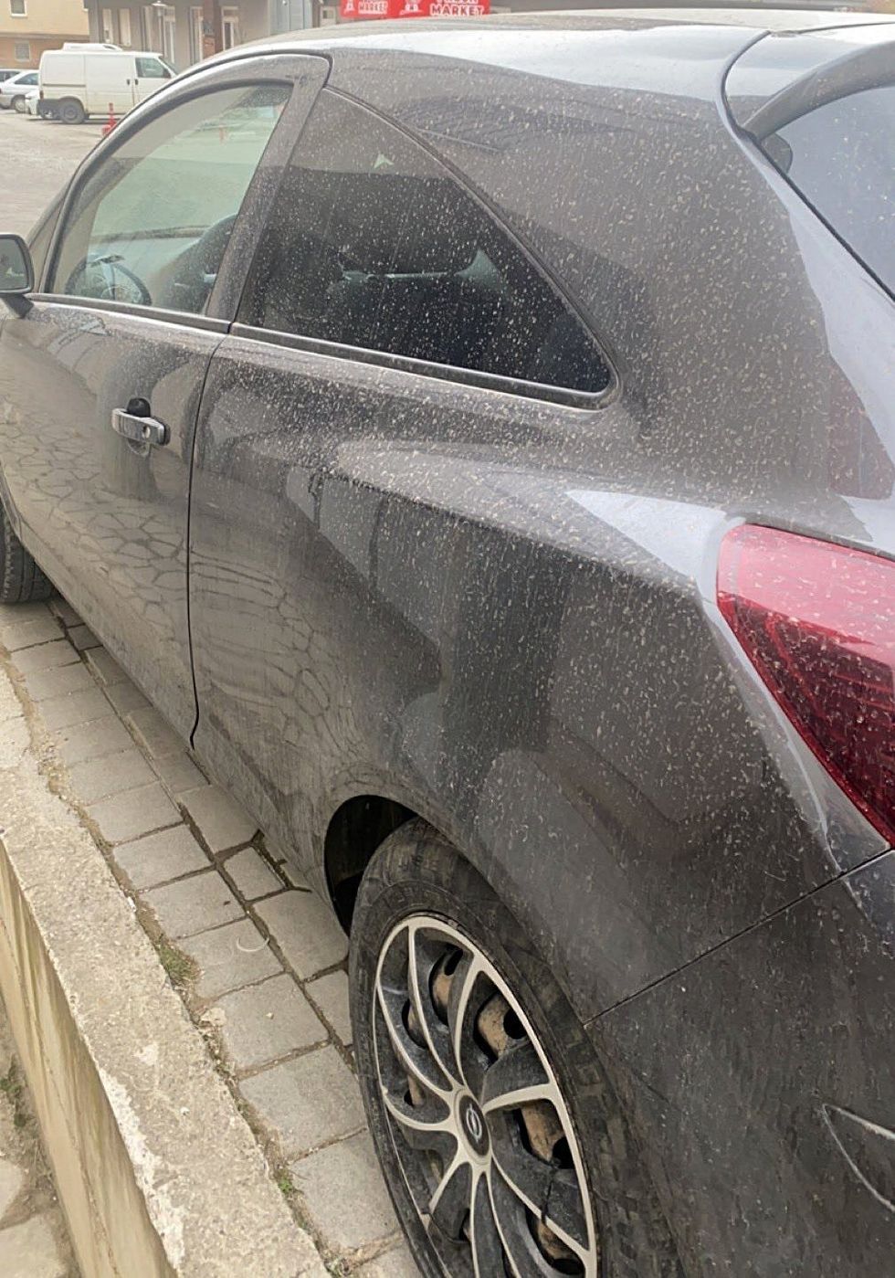 2f44ca28 c272 469b 882b be65dbb79a06 e1709206504383