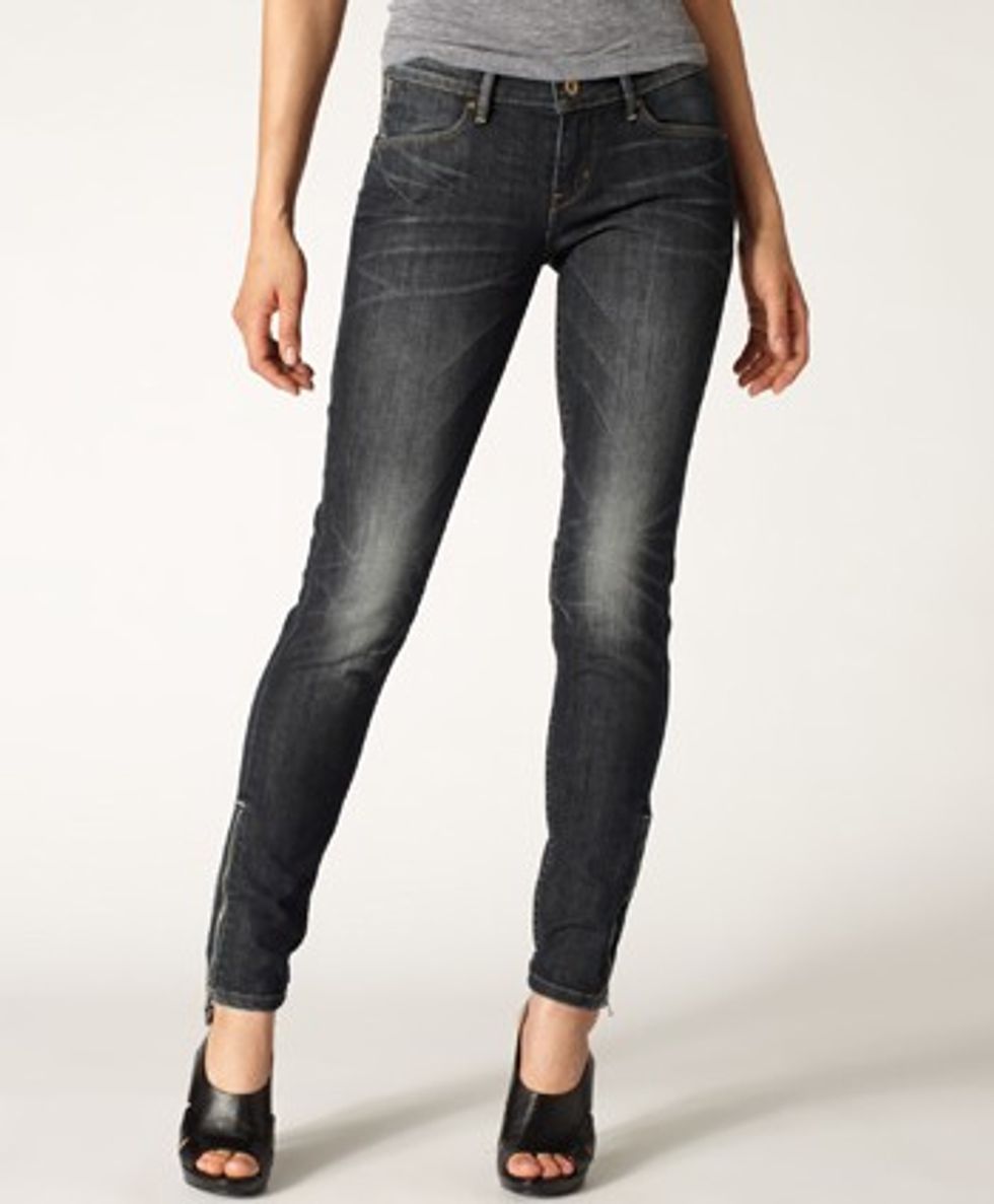 2levis