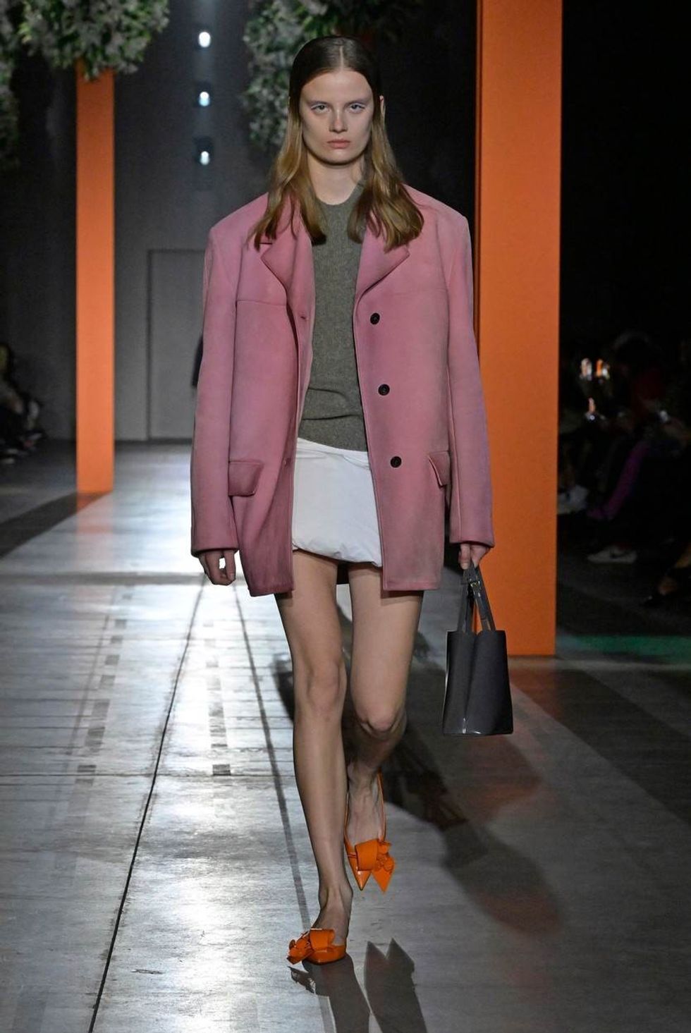 2profimedia 0758354473