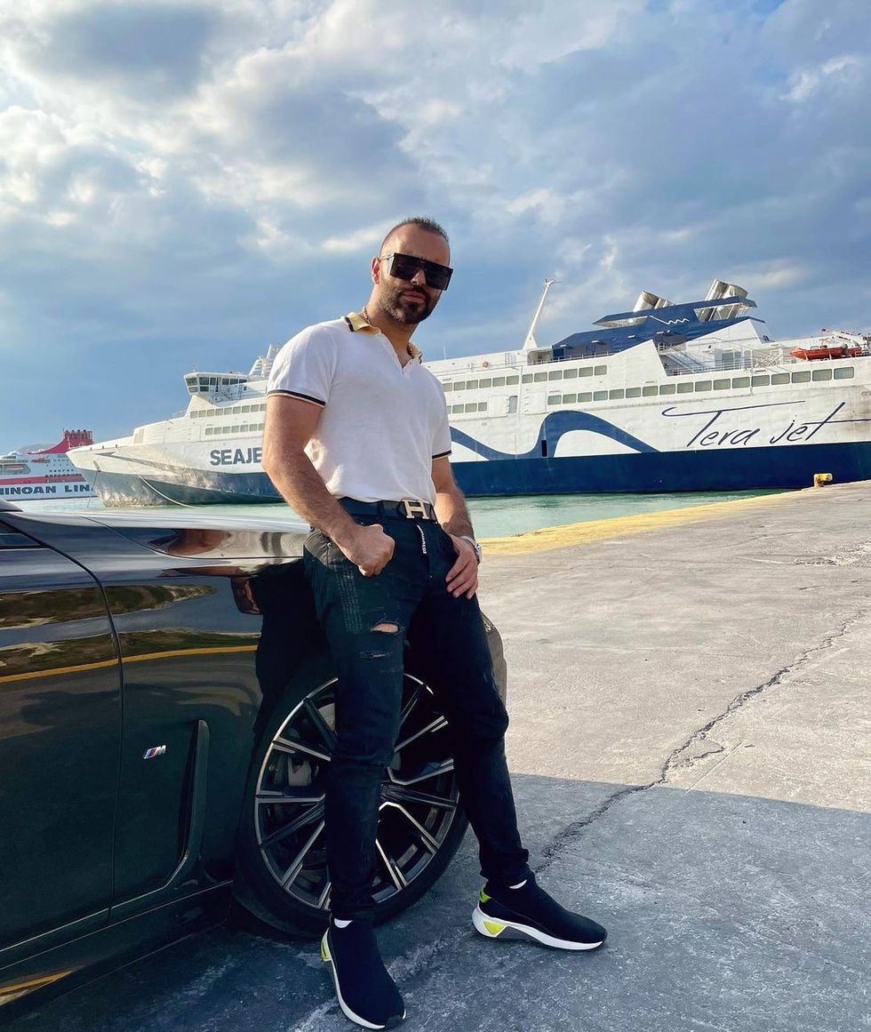 2tonofficial 241330594 235958711778189 2824639191091950795 n