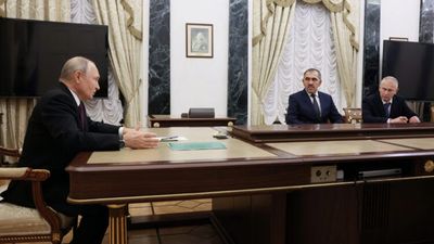 2023/09/1695972437-2023-09-29T070734Z_1801173576_RC25I3AE93EO_RTRMADP_3_UKRAINE-CRISIS-PUTIN-WAGNER-scaled-e1695972526922-750x497-1.jpg